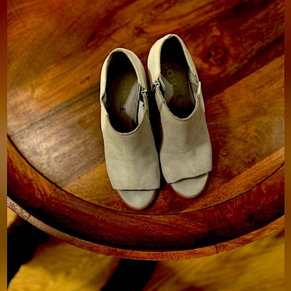 SOREL,NADIA LEATHER PEEP-TOE BOOTIE SIZE 7 - Picture 8 of 14